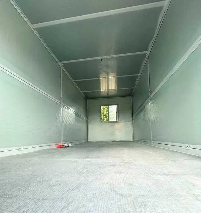 kontener-skladany-srodek